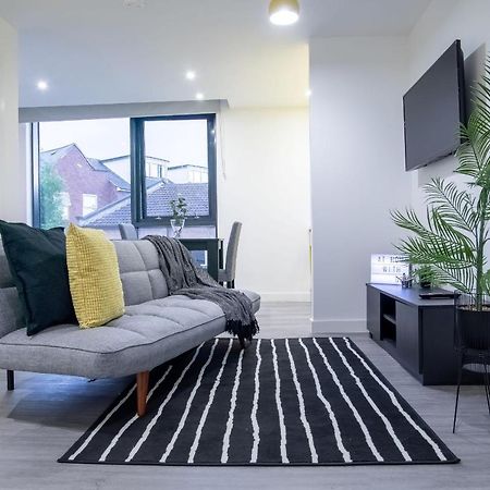 Royal Riverside Apartments Sheffield Centre - Opulent Living エクステリア 写真